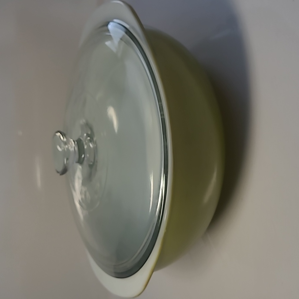 Vintage Pyrex 024 2Qt.Avocado green side handles mixing Casserole dish